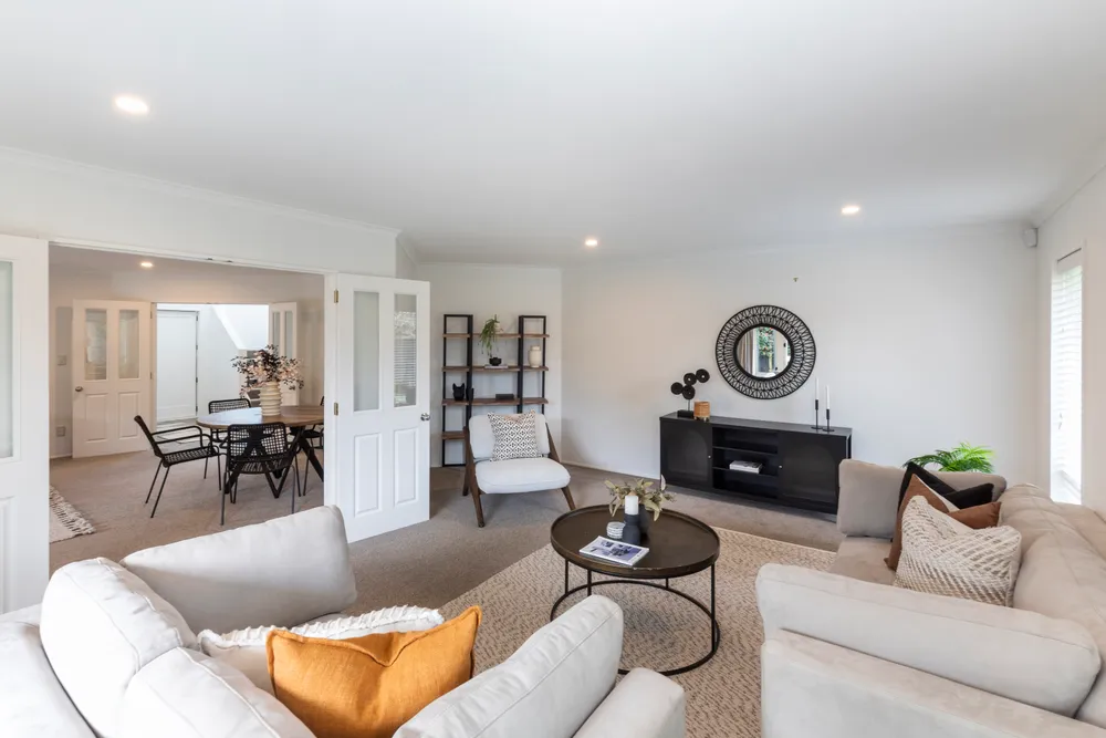Photos of 1 Oaktree Lane