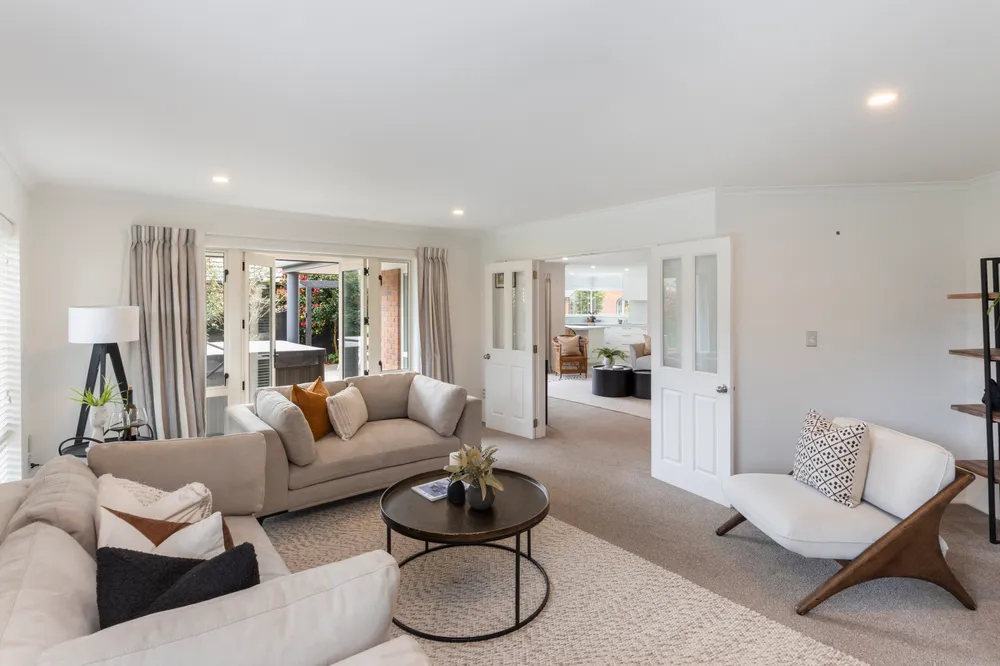 Photos of 1 Oaktree Lane