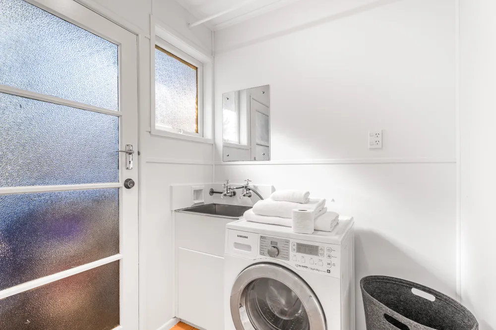 Photos of 32 Woodbine Avenue