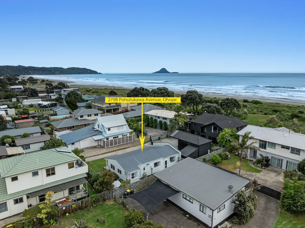 Photos of 279B Pohutukawa Avenue