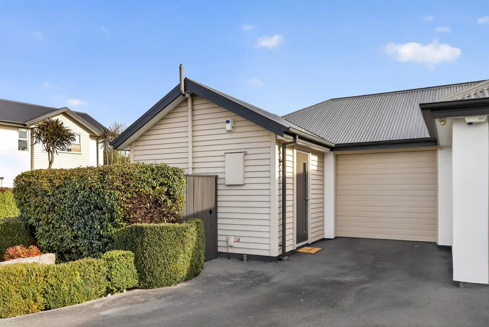 Photos of 26A Gallaghan Close