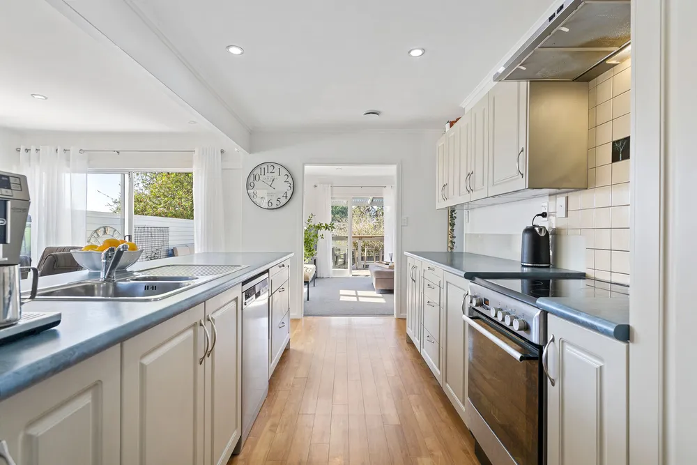 Photos of 22 Rosalind Road