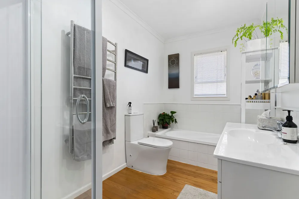 Photos of 22 Rosalind Road