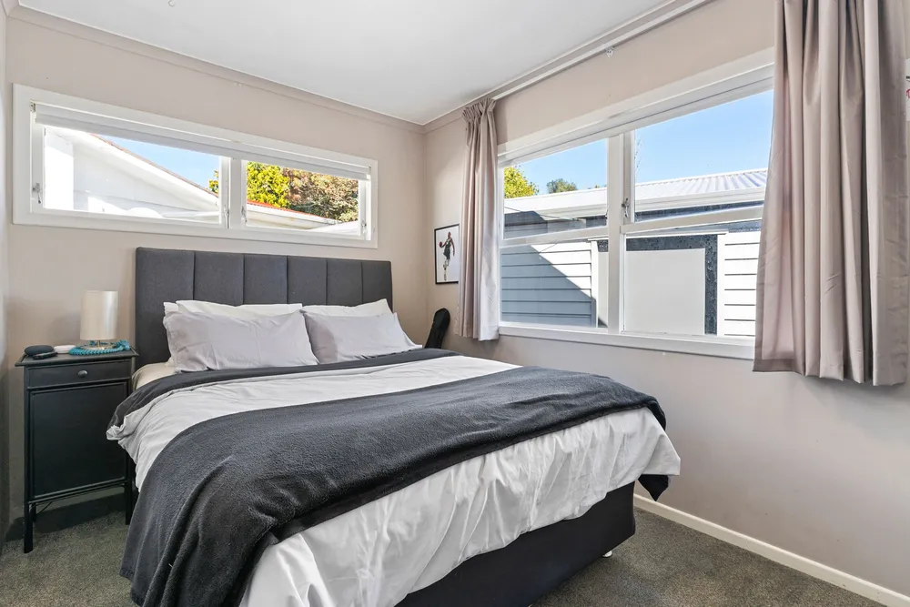 Photos of 22 Rosalind Road