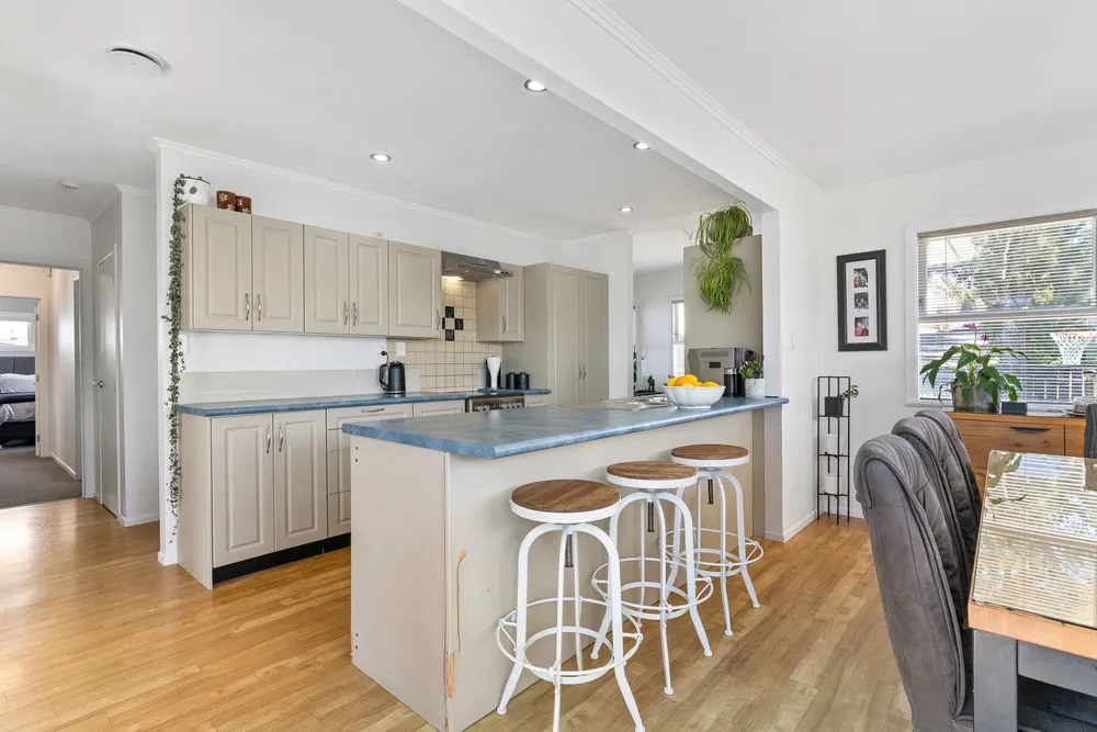 Photos of 22 Rosalind Road