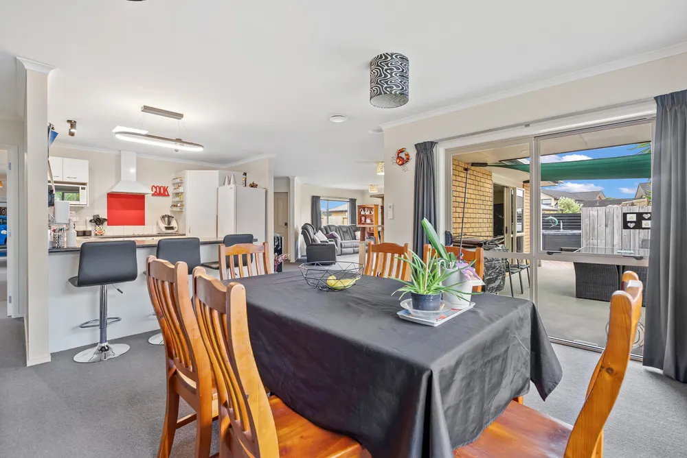 Photos of 16 O'Farrell Drive