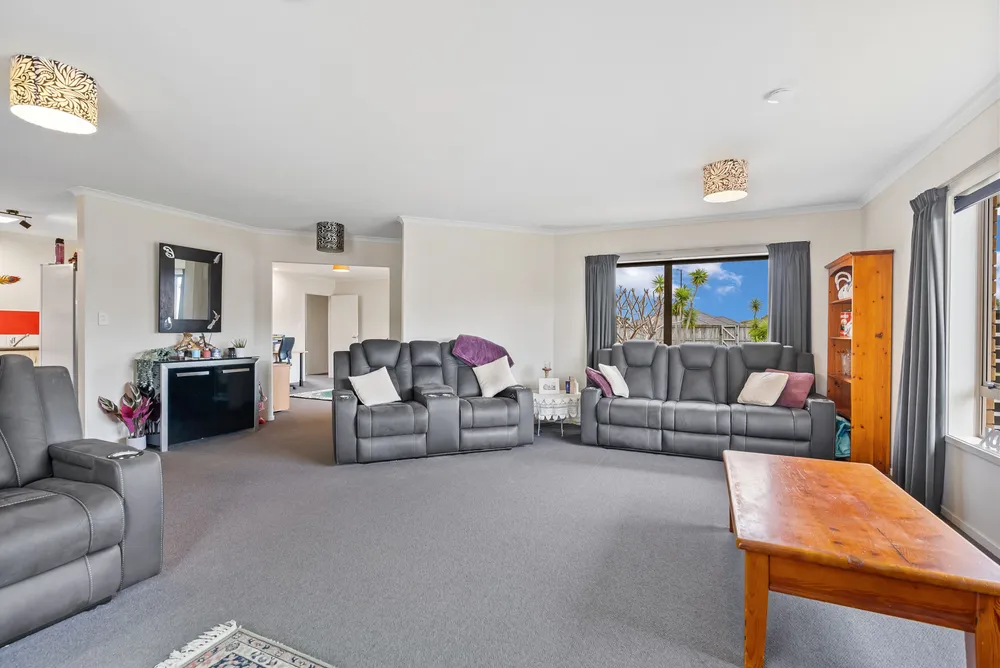 Photos of 16 O'Farrell Drive
