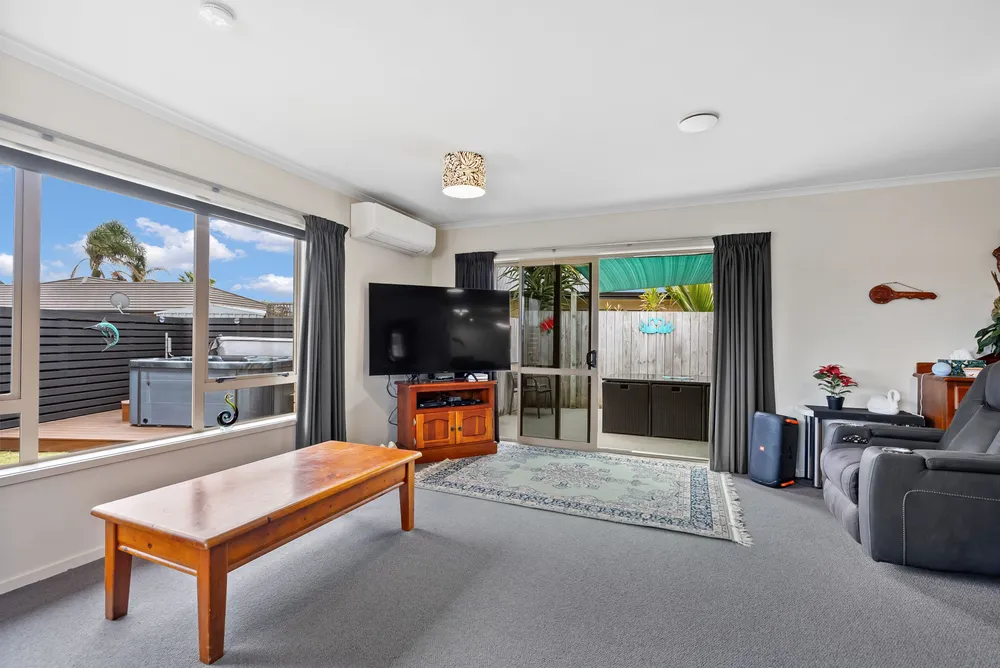 Photos of 16 O'Farrell Drive
