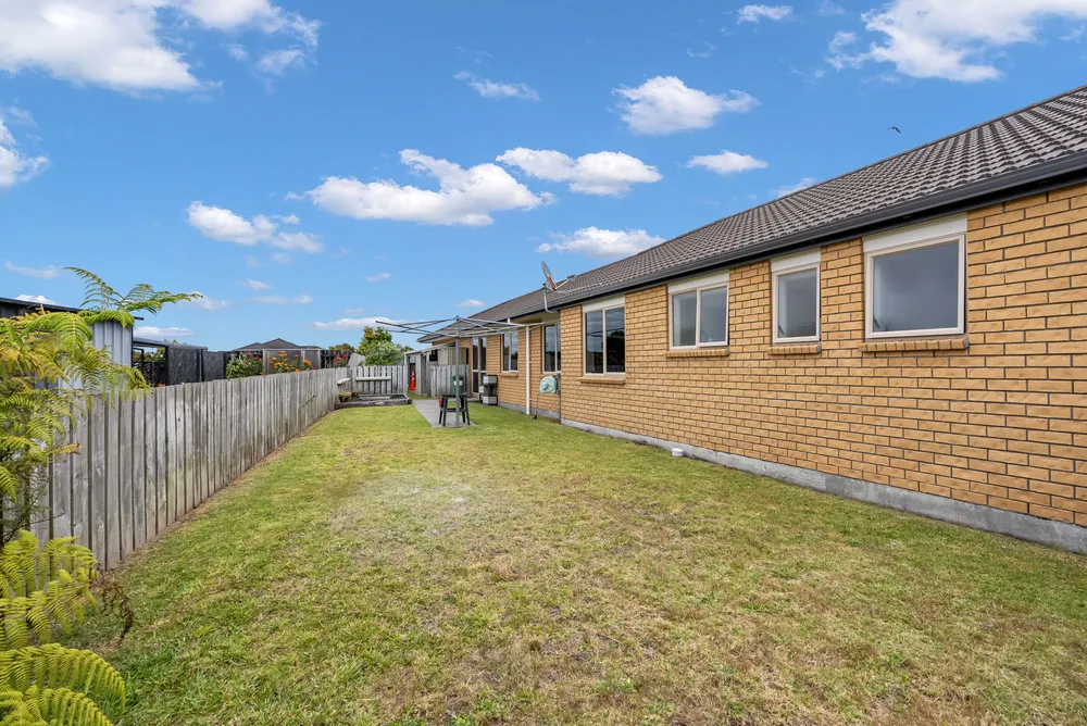 Photos of 16 O'Farrell Drive
