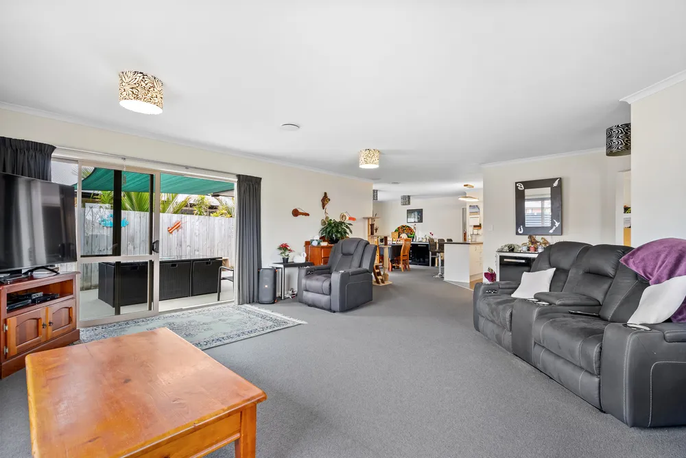 Photos of 16 O'Farrell Drive