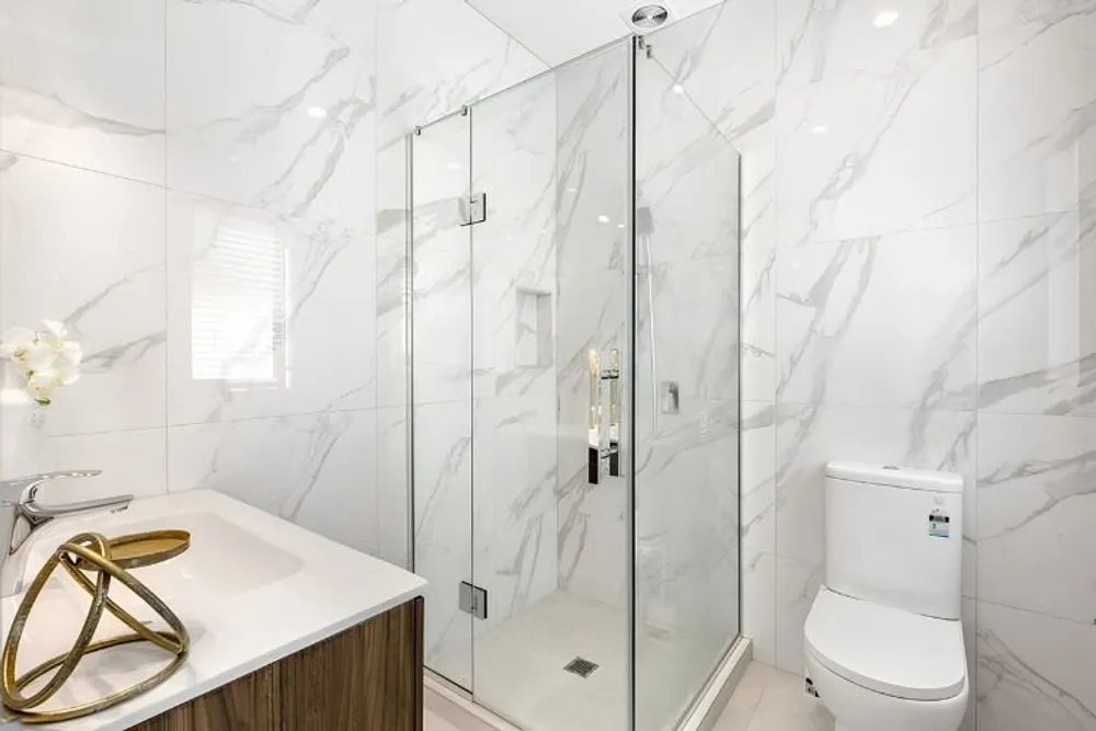 Photos of 175A Abbotts Way
