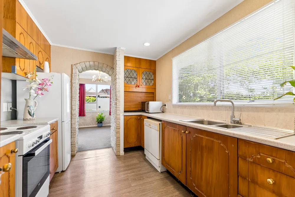 Photos of 112 Weatherly Road