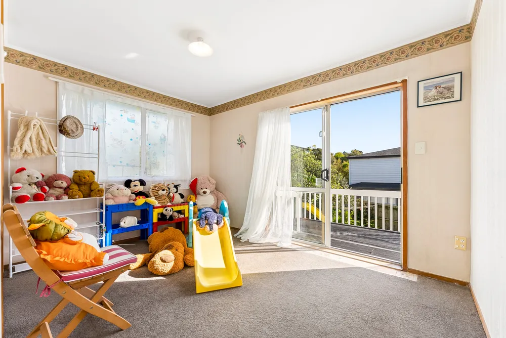 Photos of 112 Weatherly Road