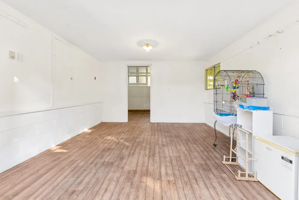 Photos of 112 Weatherly Road