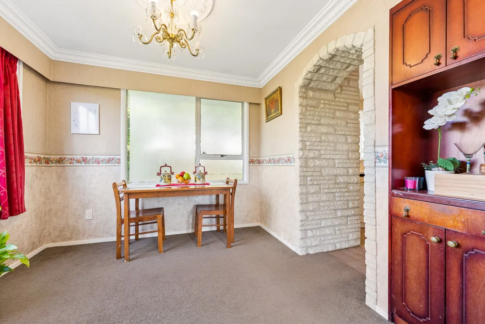 Photos of 112 Weatherly Road