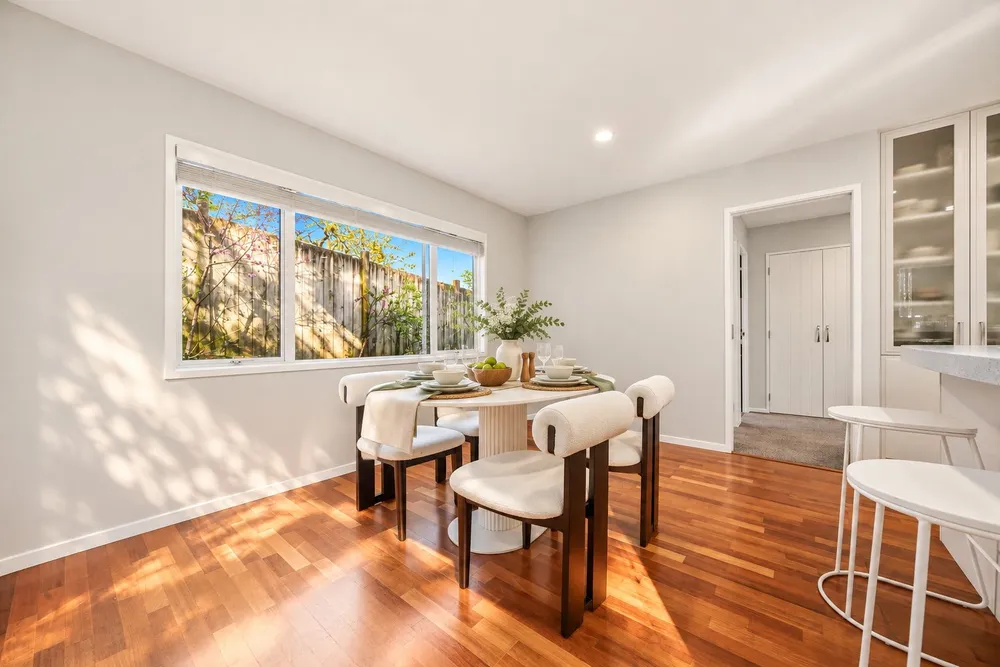 Photos of 49B Merriefield Avenue