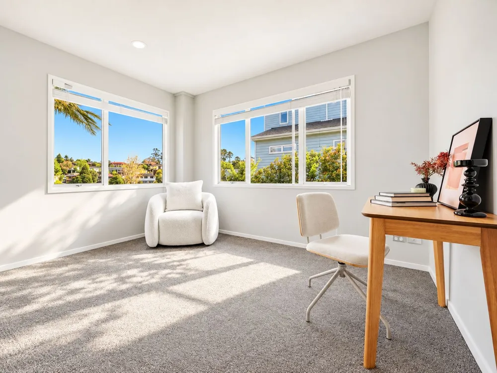 Photos of 49B Merriefield Avenue