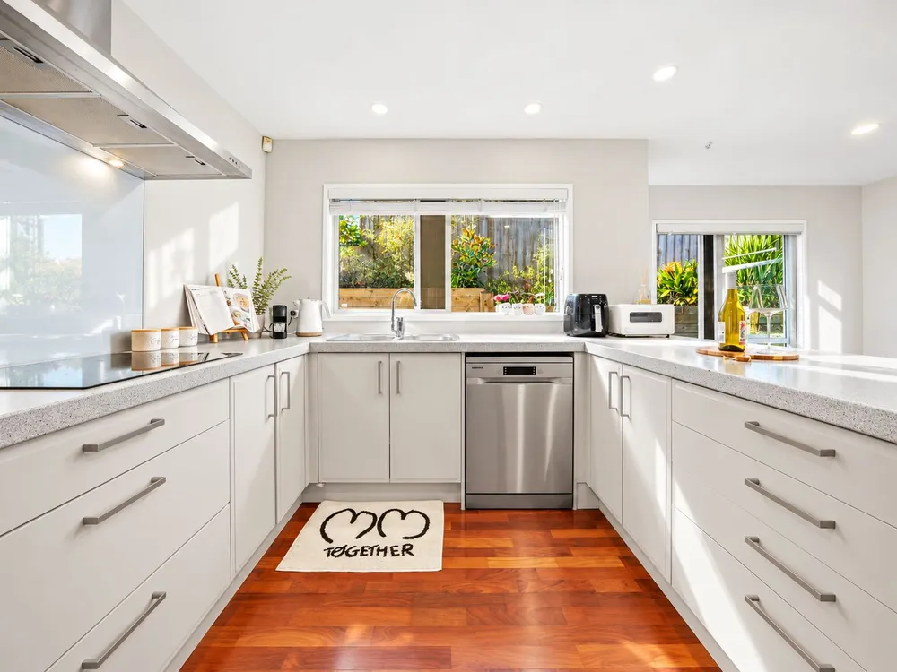 Photos of 49B Merriefield Avenue