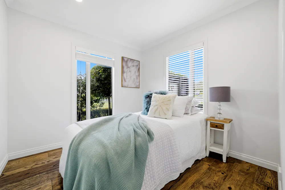 Photos of 1 Red Oak Place