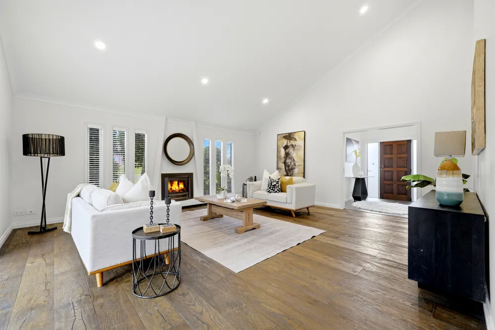 Photos of 1 Red Oak Place