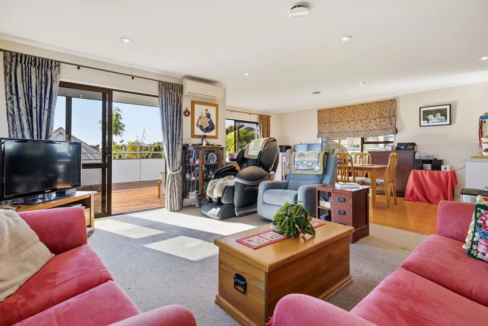Photos of 33 Sherwood Street