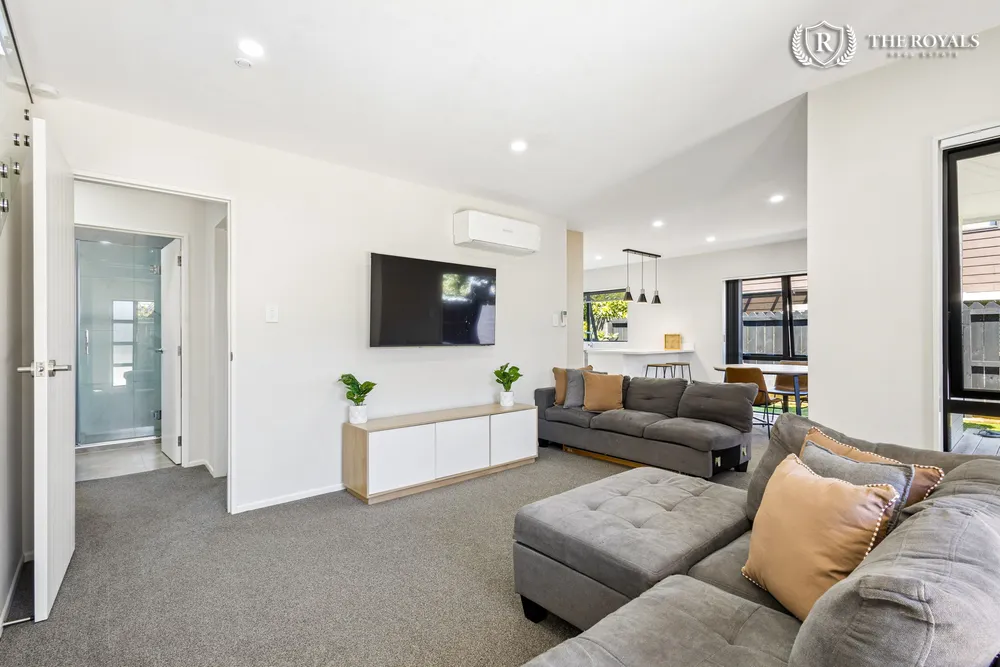Photos of 37D Avis Avenue