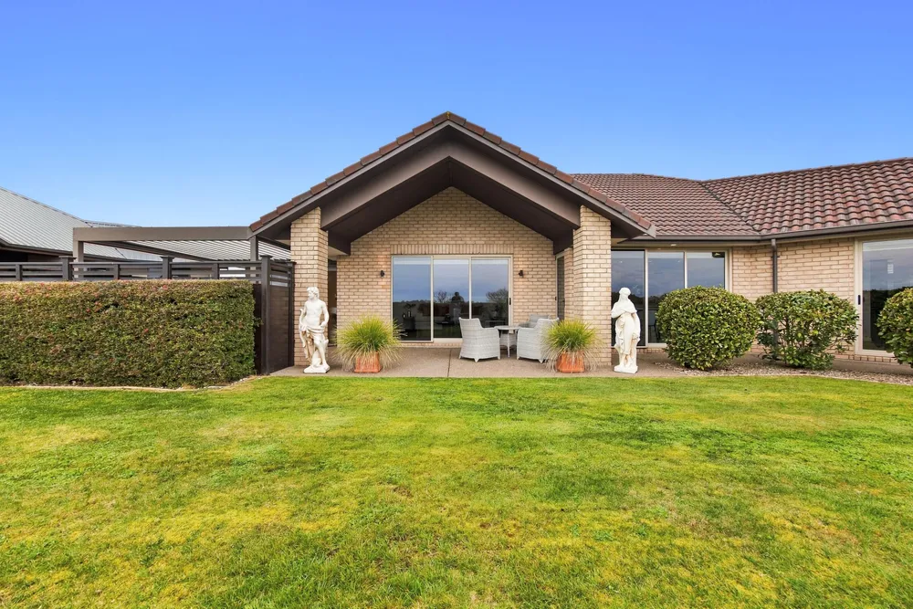 Photos of 32 Grace James Road