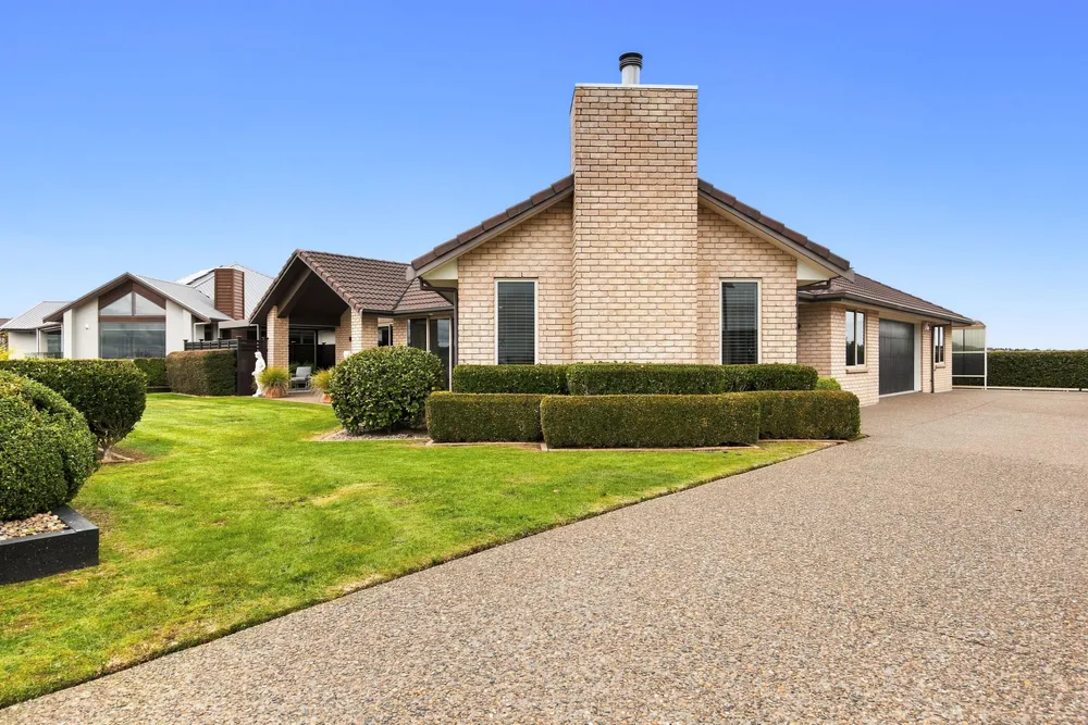 Photos of 32 Grace James Road