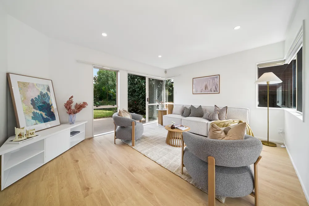 Photos of 2/9 Alma Road