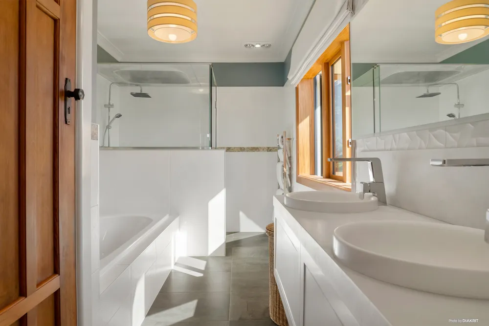 Photos of 331D Tuhimata Road