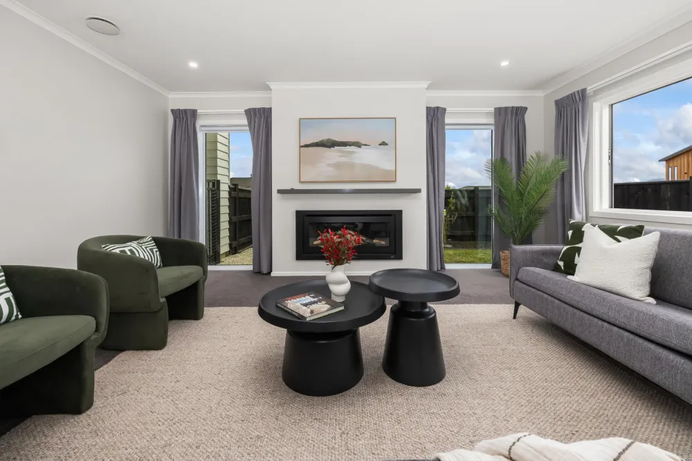 Photos of 10 Weatherdeck Close