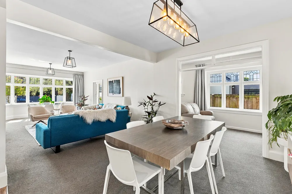 Photos of 12 Saint Albans Street