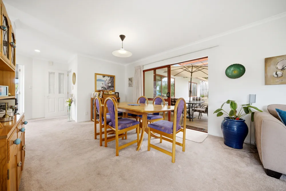 Photos of 60 Kate Sheppard Avenue