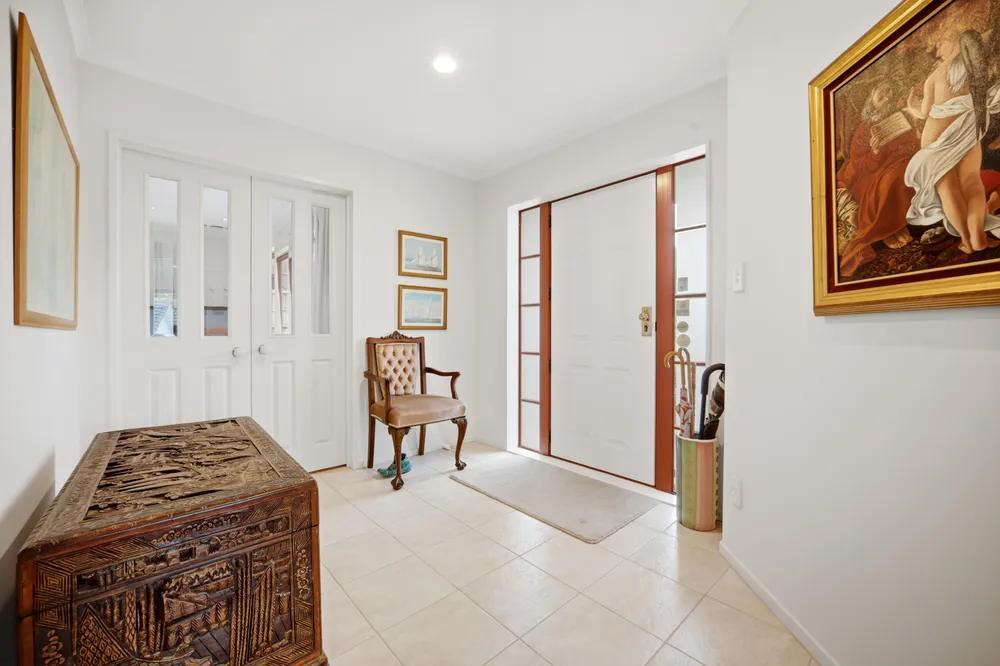 Photos of 60 Kate Sheppard Avenue