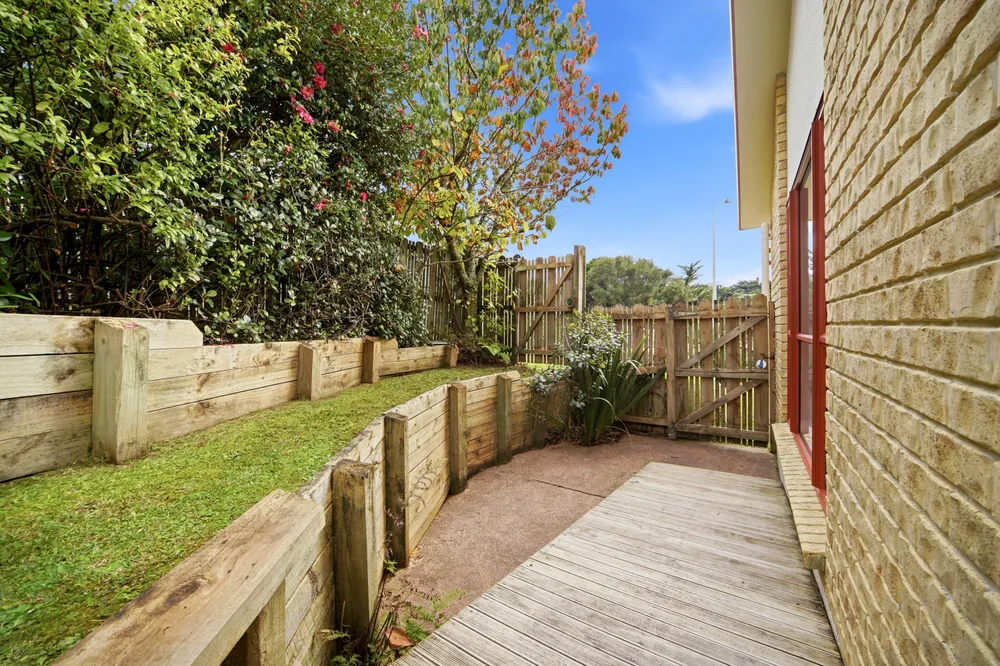 Photos of 60 Kate Sheppard Avenue