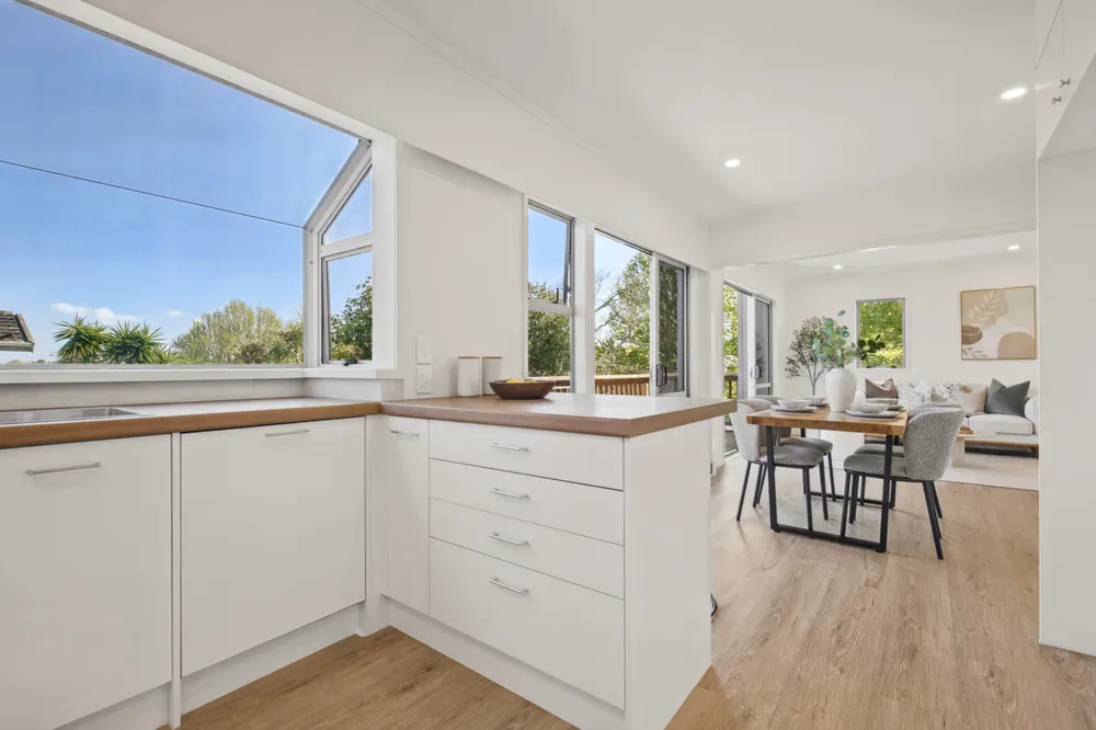 Photos of 10 Juliet Avenue
