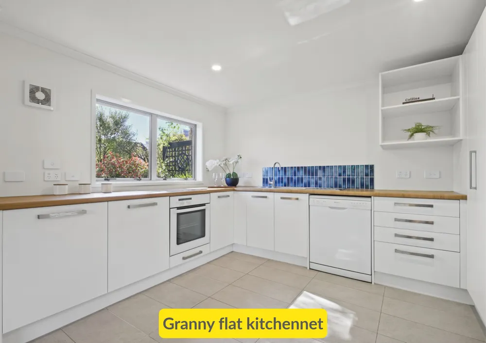 Photos of 10 Juliet Avenue