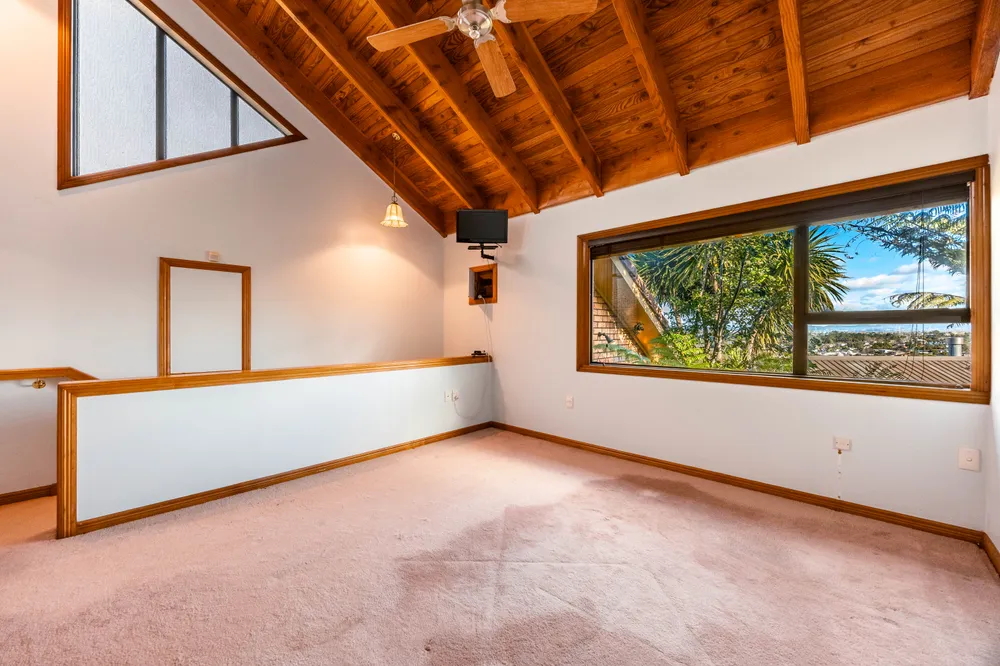 Photos of 15 Da Vinci Place