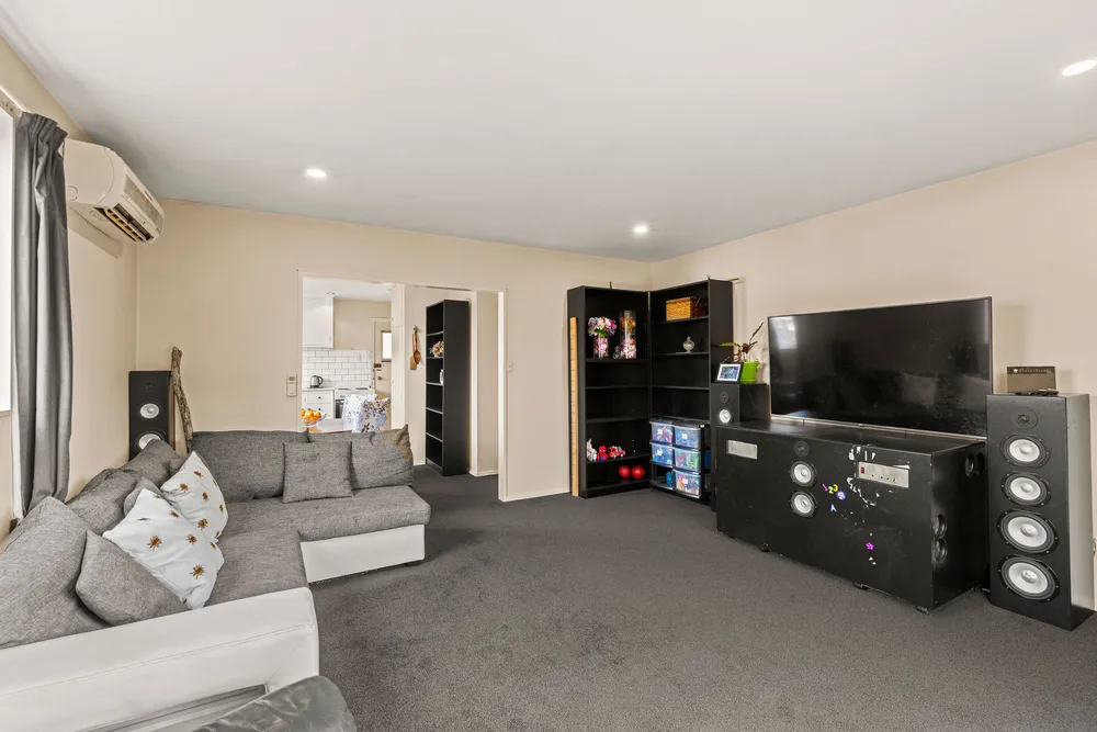 Photos of 1/9 Kawau Crescent
