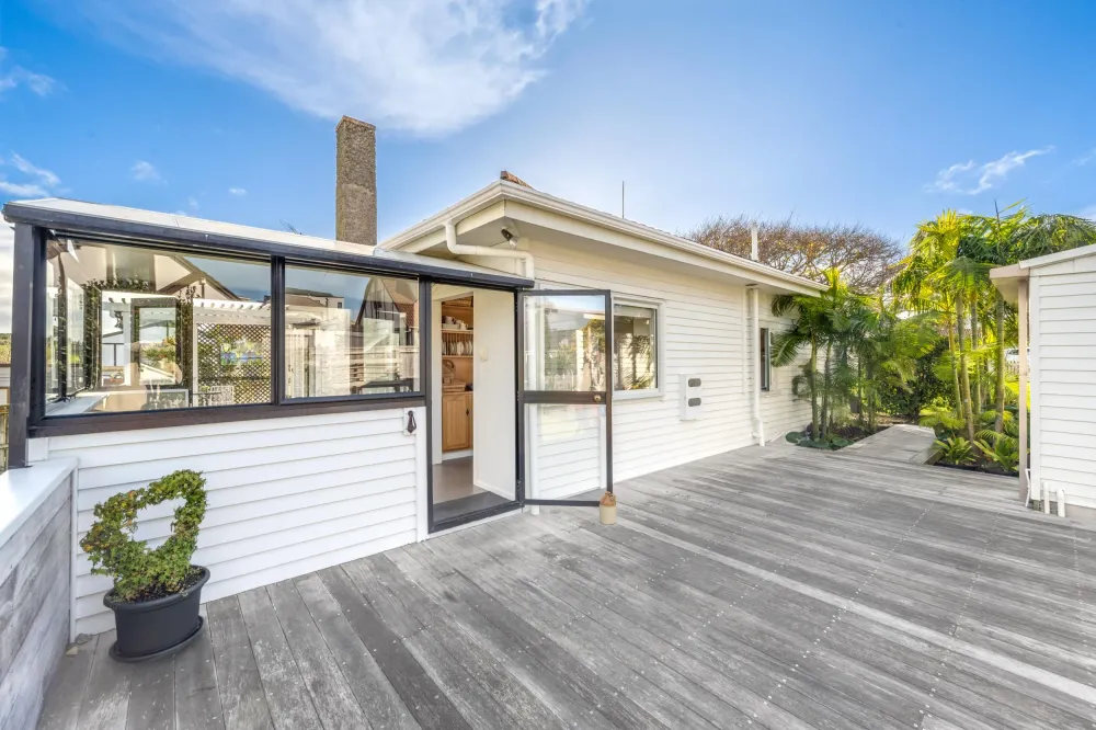 Photos of 32 Cherry Road