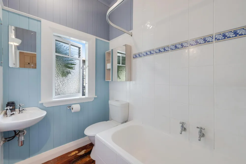 Photos of 32 Cherry Road