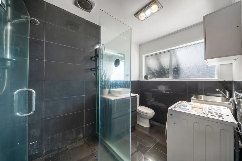 Photos of 25 Birdwood Road