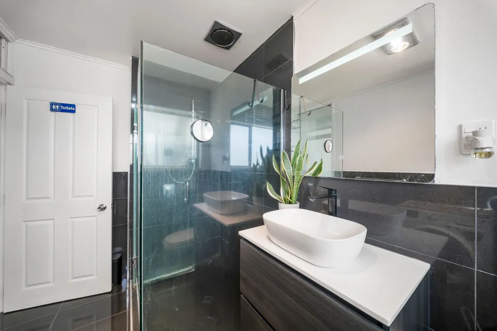 Photos of 25 Birdwood Road