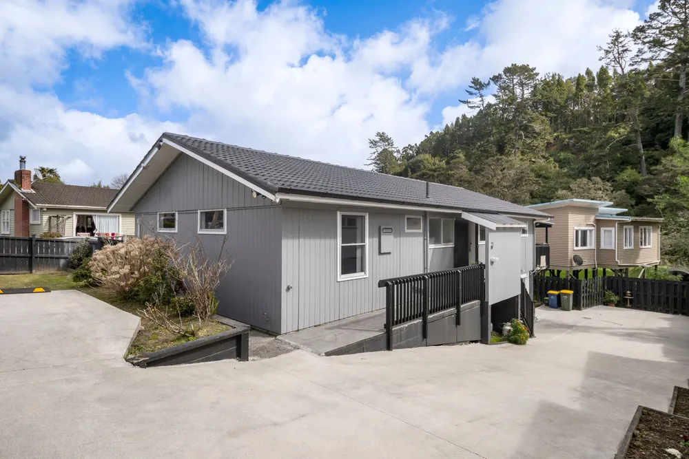 Photos of 25 Birdwood Road