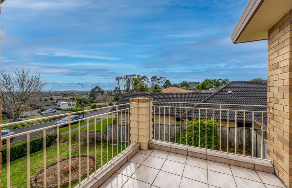 Photos of 132 John Brooke Crescent