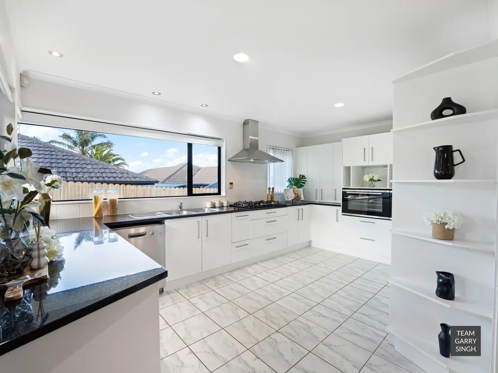Photos of 14 Nanleen Rise