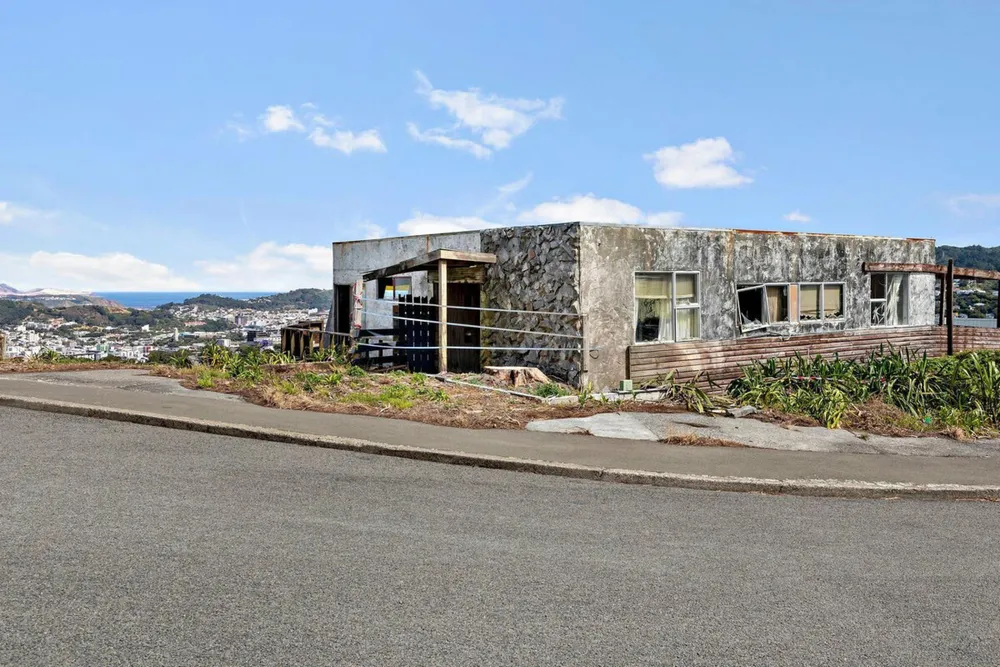 Photos of 4 Puketiro Avenue