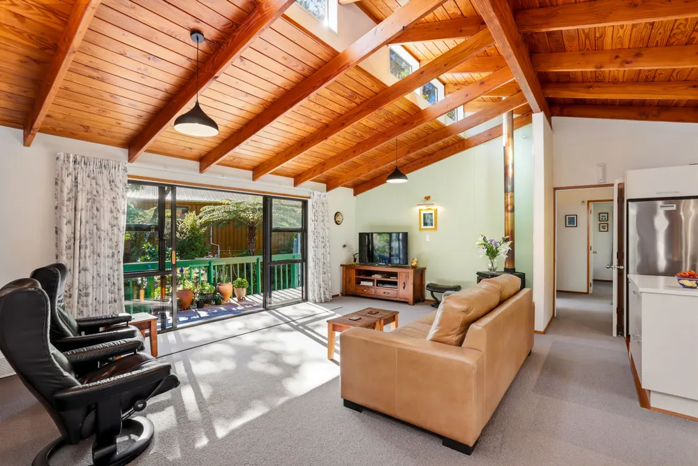 Photos of 261 Konini Road