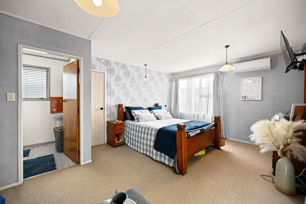 Photos of 15 Garden Heights Avenue