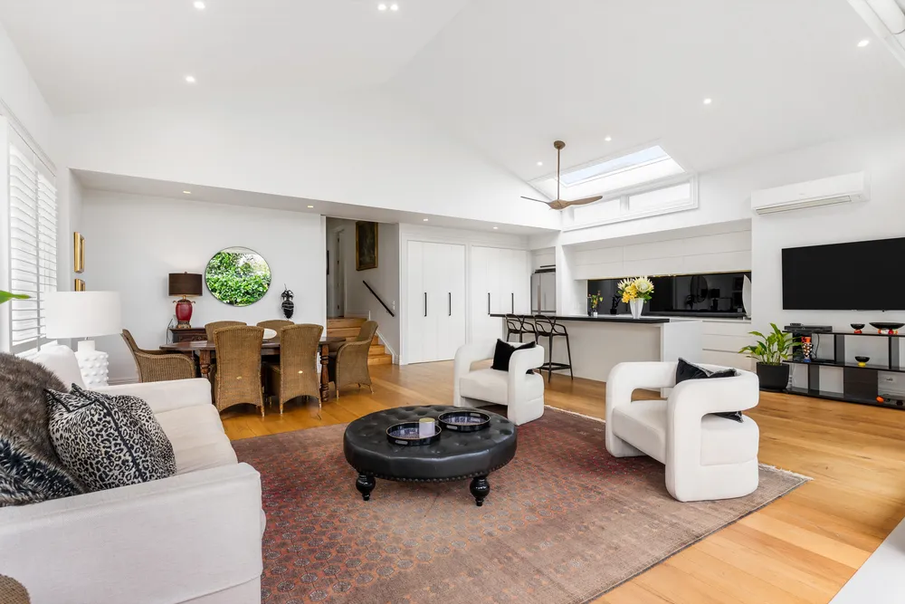 Photos of 39 Islington Street